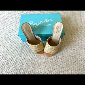 Seychelles Block Heel Sandal